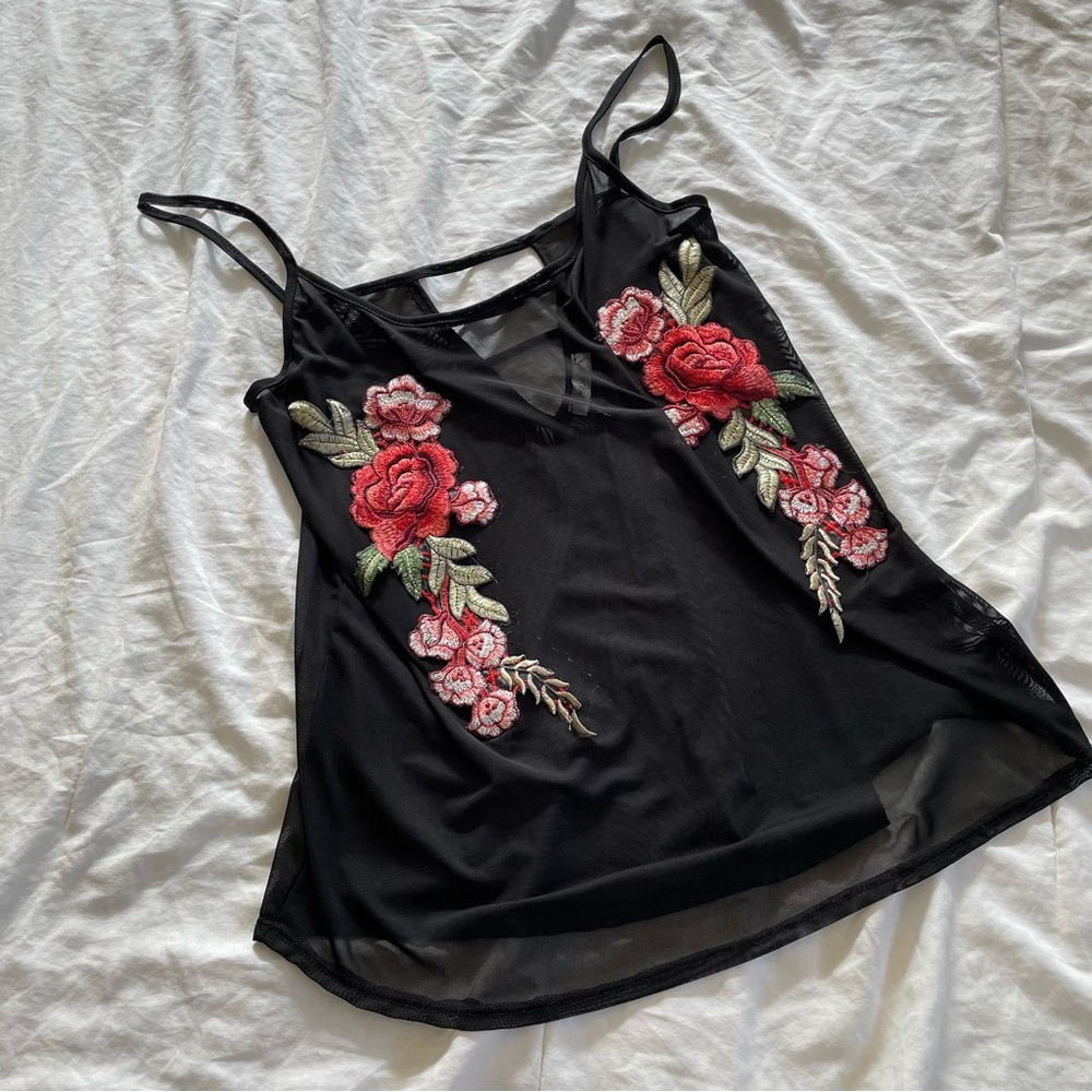 *SOLD* Mesh Embroidered Floral Flowy Top - Picture 6 of 6